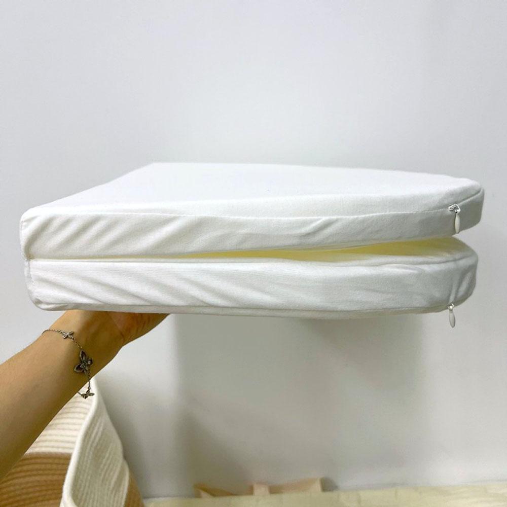 MomLittles Woven Baby Moses Basket, Portable Newborn Bassinet with Foam Pad